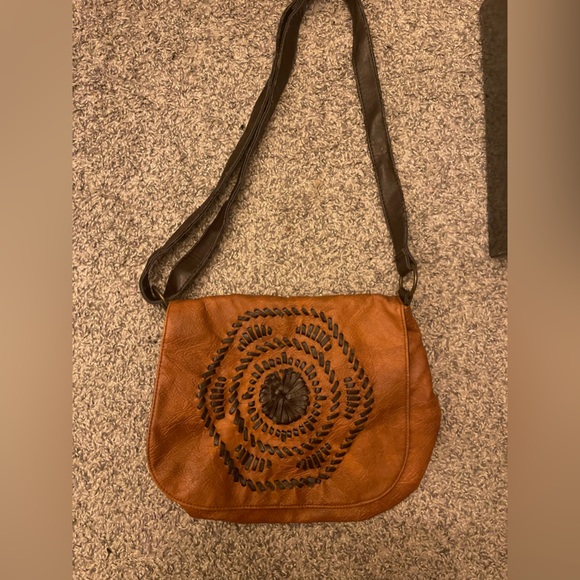 Forever 21 geometric pattern bag - Picture 1 of 6